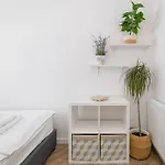 Lejlighed Burakowska 16b - With Balcony By Renters