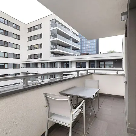 Burakowska 16b - With Balcony By Renters Lejlighed *